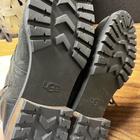Warm Ugg Combat Boots 🥾 - Picture 2 of 6